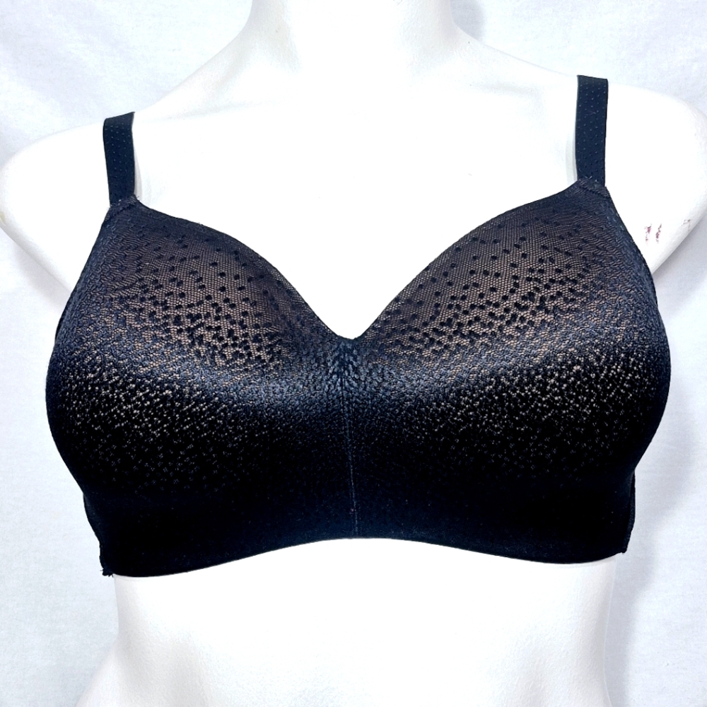 38DDD Wacoal 856303 Back Appeal Wirefree Contour Bra Black NWOT